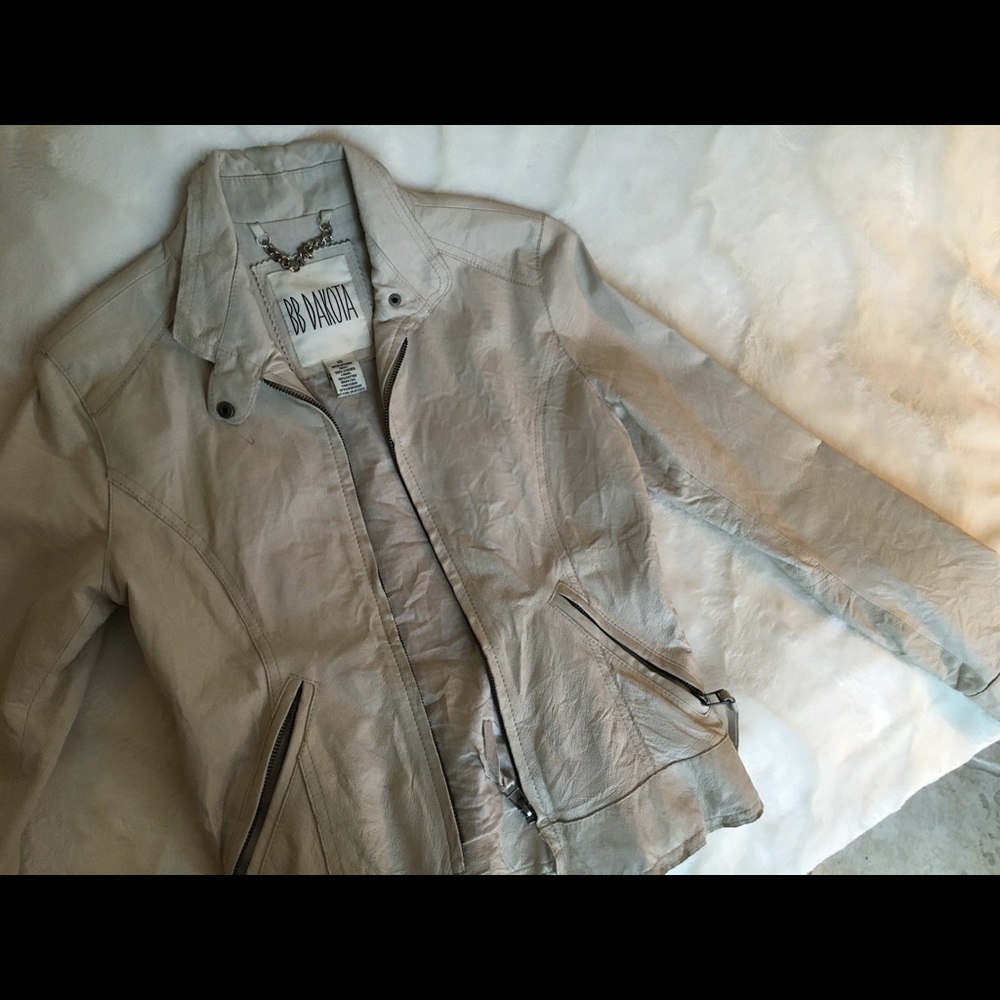 Light cream genuine leather jacket